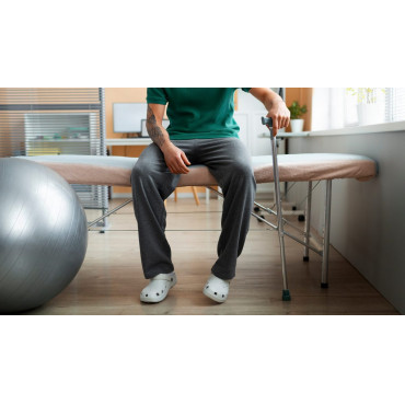 Когда можно садиться на стул после эндопротезирования тазобедренного сустава