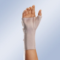 MFP-D80 / 3 Wrist brace with thumb fixation (right p.L)