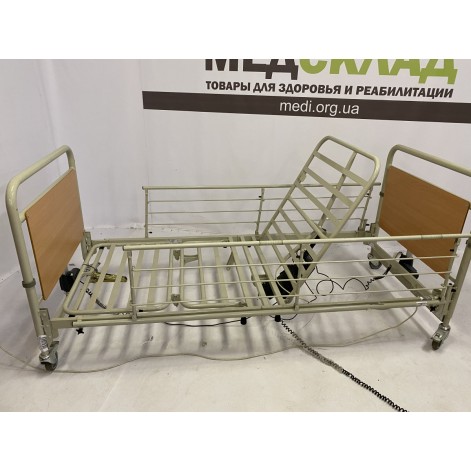 Medical bed German with the electric drive of Invacare