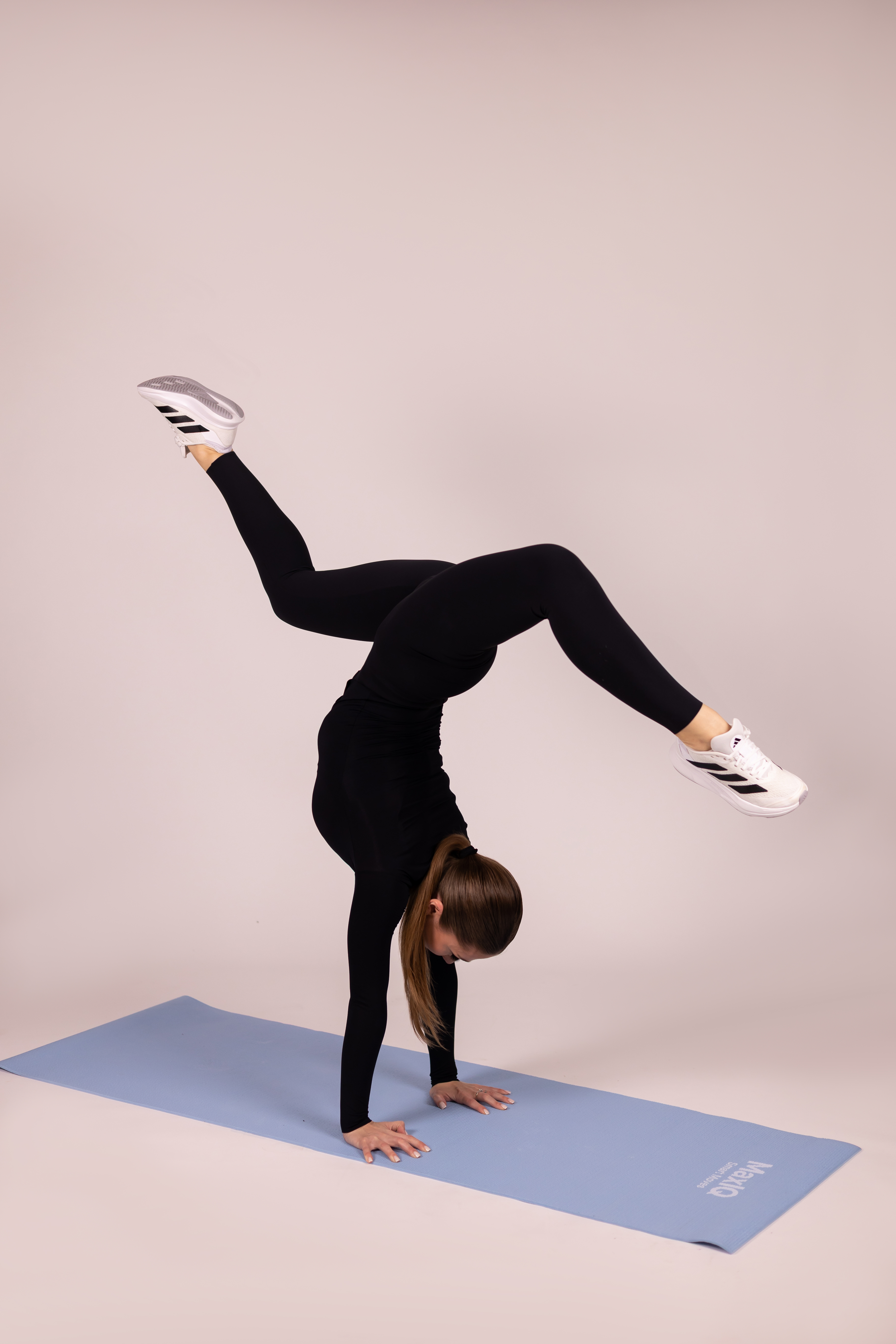 Килимок для фітнесу та йоги блакитний MaxIQ-MD9010 (MaxIQ-MD9010)